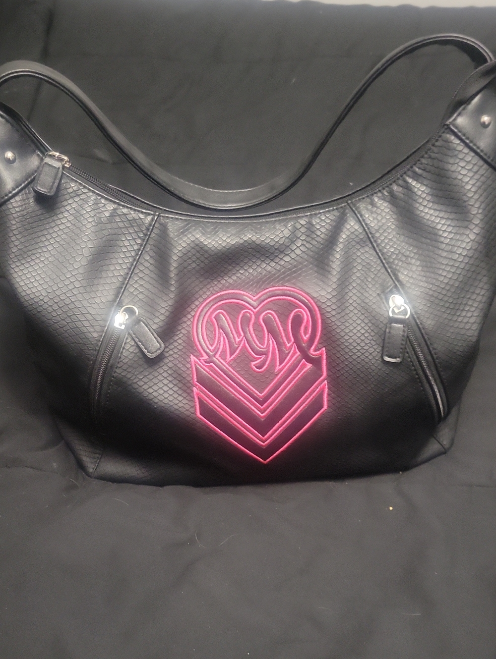 Metal Mulisha Maidens "So Exotic" Black Hobo Purse Neon Pink Heart Logo